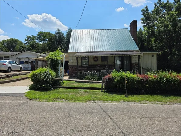 539 7th Ave, East Liverpool, OH 43920