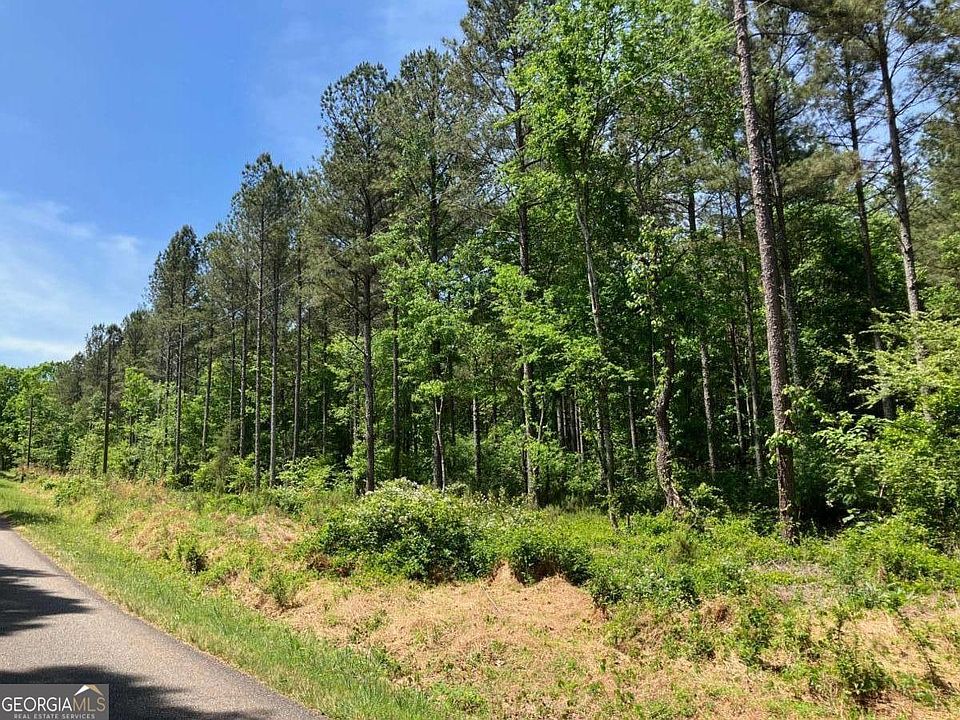 1st image of 325 Rock Fence Rd NW