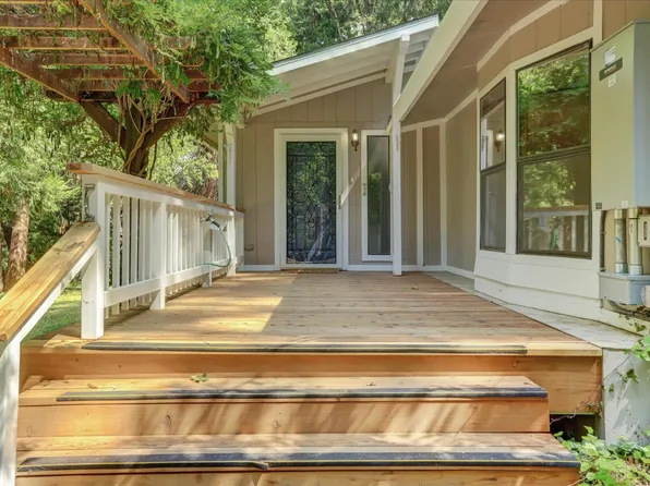 13859 Peardale Ln, Grass Valley, CA 95945