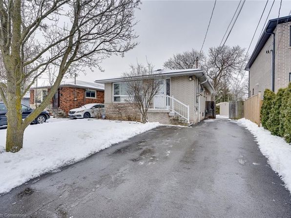 11 Maitland Ave, Hamilton, ON L9A 3J4