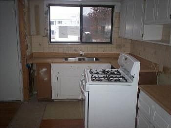 2nd image of 545 E Grand Traverse St