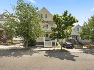 72 Peirce Ave, Everett, MA 02149