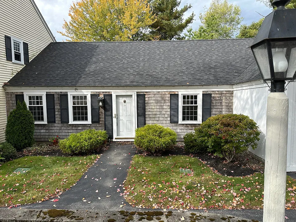 46 Colonial Vlg #46