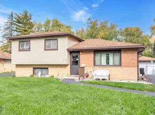 3716 Cedar Rd, Richton Park, IL 60471