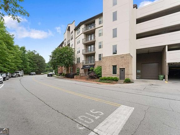 3rd image of 901 Abernathy Rd APT 4120