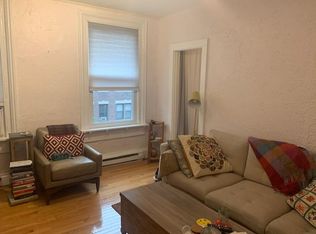 343 Hanover St #303FF, Boston, MA 02113