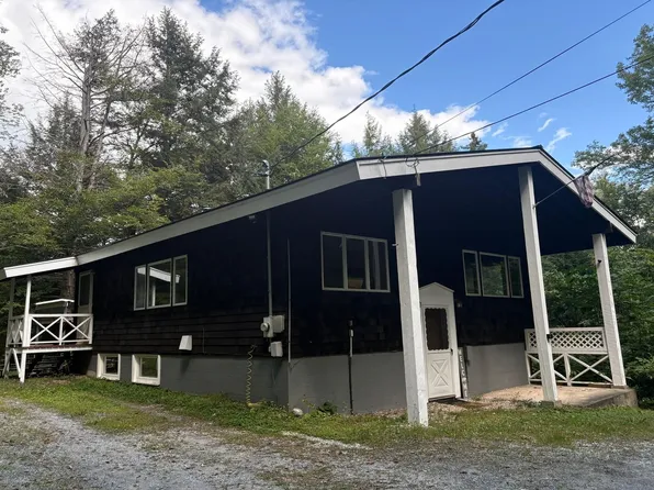 2487 VT Route 100, Plymouth, VT 05056