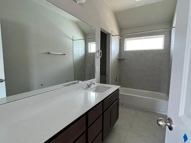 230 Delta Crst — Photo 10