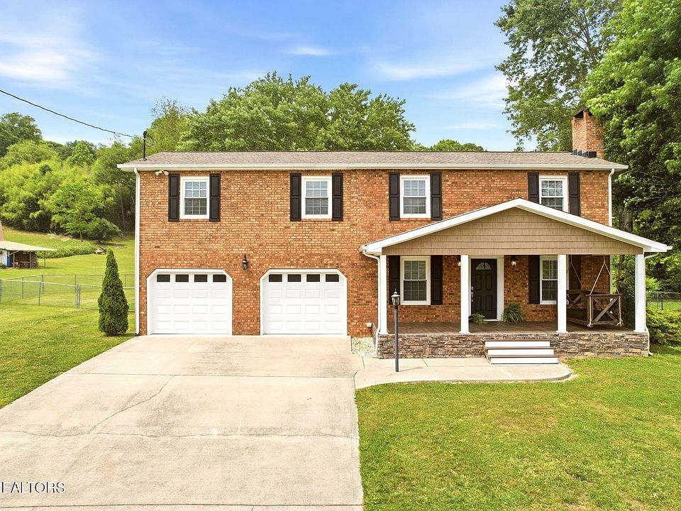 1st image of 208 Lake View Ln