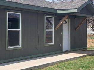 2809 E 2nd St, Lubbock, TX 79403