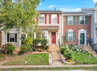 5657 White Dove Ln, Clifton, VA 20124