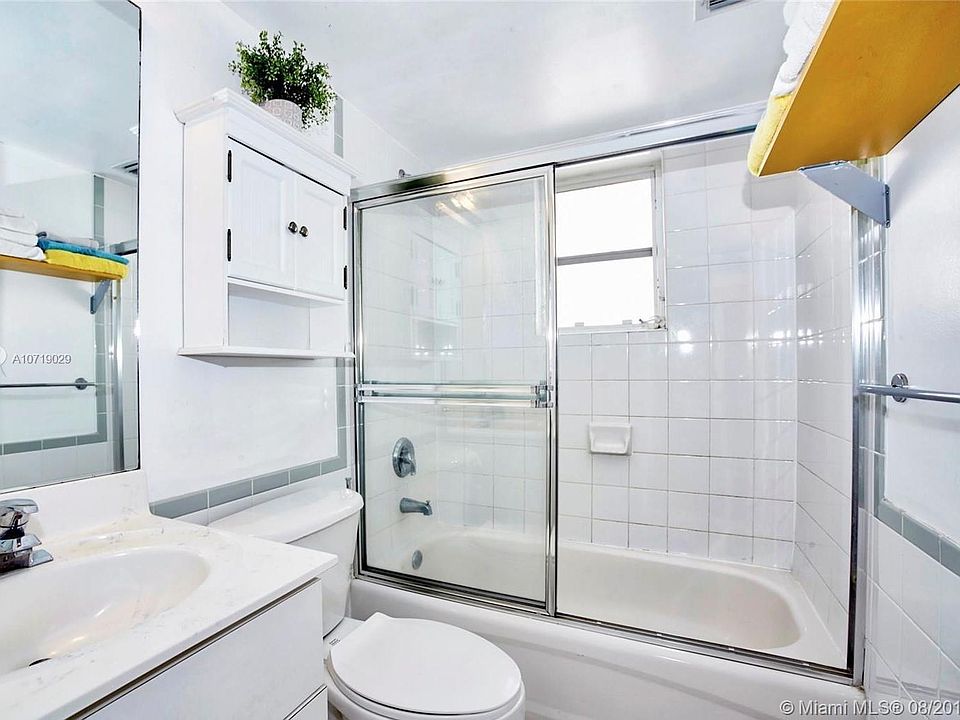 1st image of 761 Euclid Ave #2