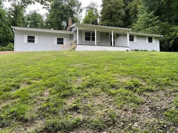 3020 Licking Rd, Zanesville, OH 43701