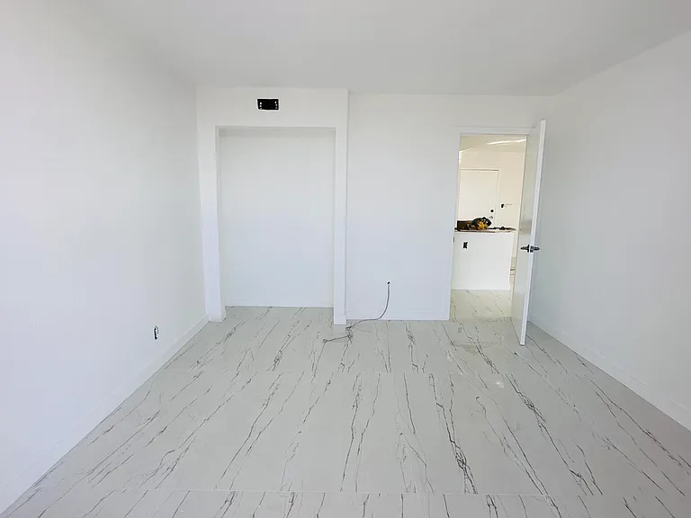 1600 S Ocean Dr #4A — Photo 12