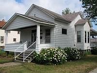 1st image of 900 12th Ave