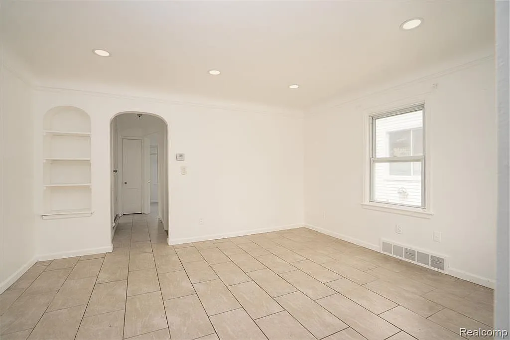 Building Photo - 4781 Williamson St