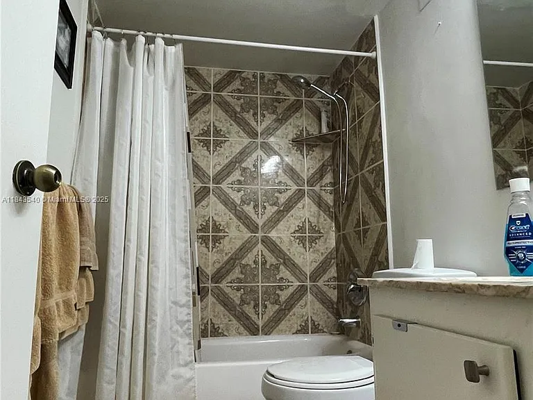 3725 S Ocean Dr #415 — Photo 17