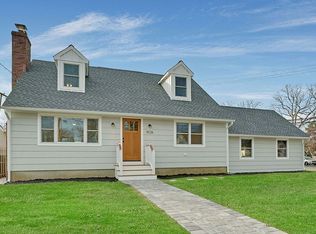 1026 Old Farm Rd, Point Pleasant Beach, NJ 08742