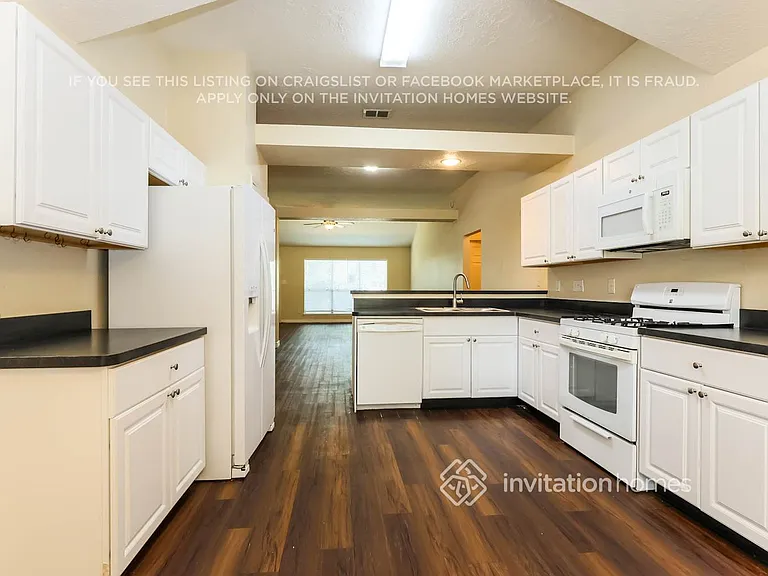 22731 Bridgewater Dr — Photo 9