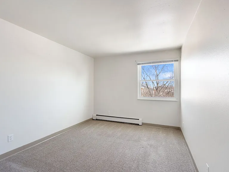 2415 Springdale Rd — Photo 11