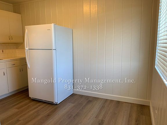 3rd image of 333 W Laurel Dr APT 49