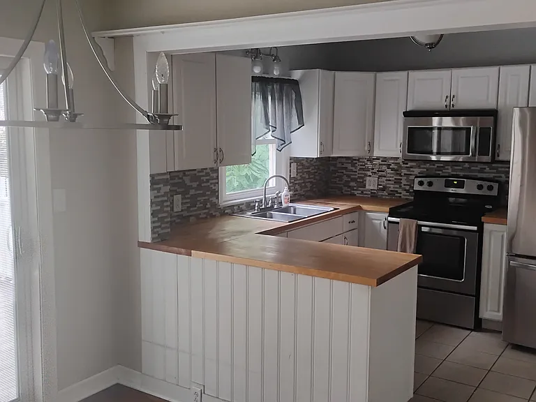 1744 Luce St — Photo 11