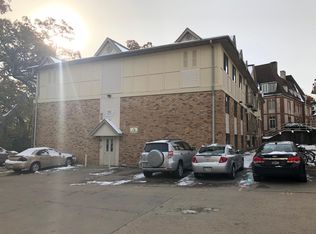318 Ridgeland Ave #10, Iowa City, IA 52246