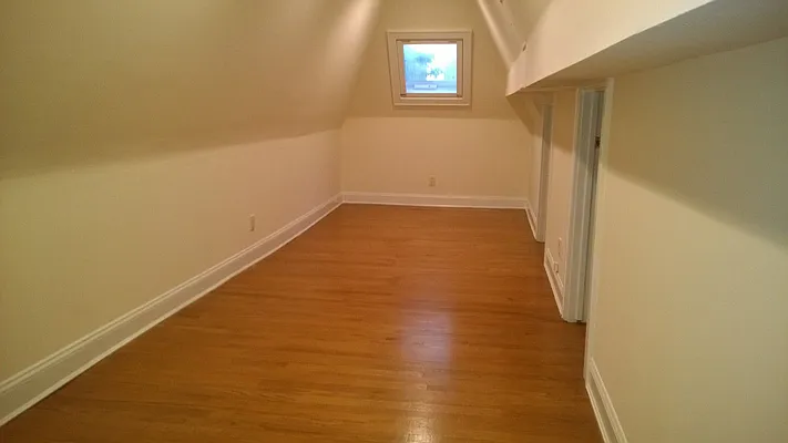 Rented by Metro Garden Realty NYC | media 71