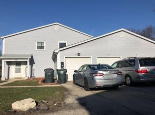 1399 S Glen Cir APT B, Aurora, IL 60506