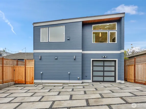 4050 32nd Avenue W, Seattle, WA 98199