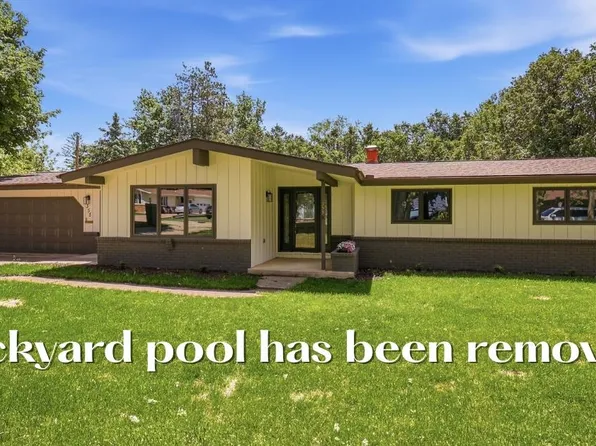 355 Elmer St, Platteville, WI 53818