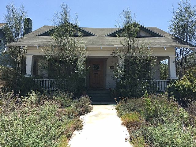 1st image of 2028 W 28th St
