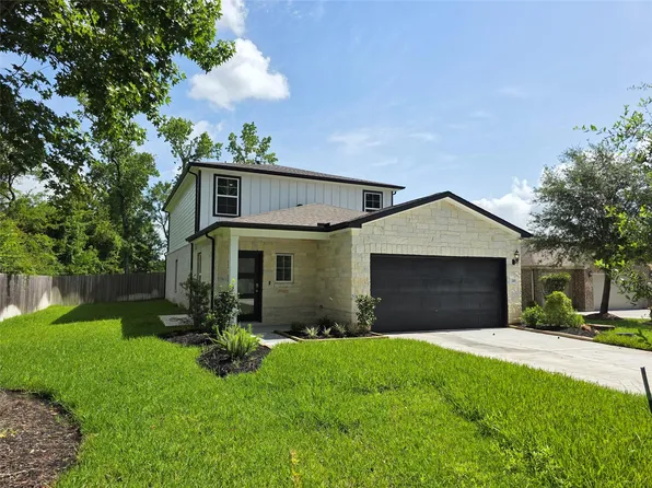 110 Elm Tree Cir, Magnolia, TX 77354