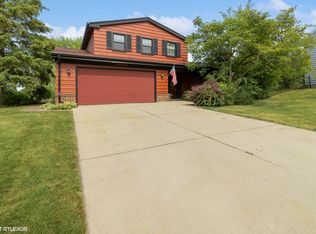 1143 Rothbury Ct, Schaumburg, IL 60193