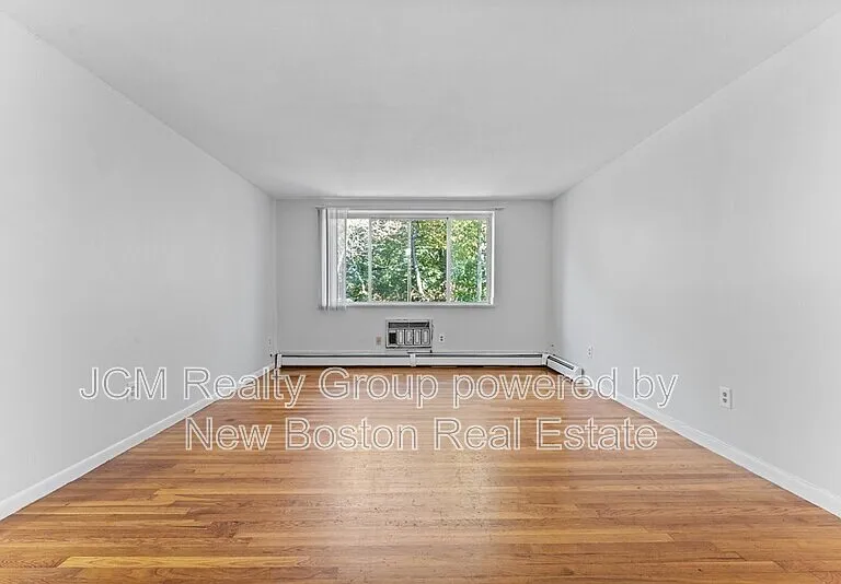 580 Cummins Hwy — Photo 9
