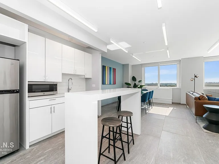 800 Flatbush Ave #702 — Photo 17