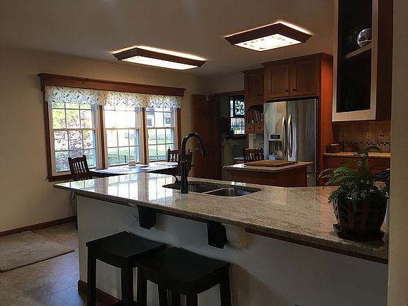 cherry kitchen, granite