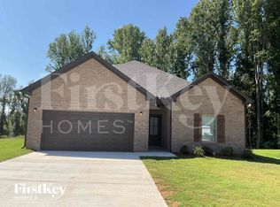 300 Avalon Way, Clanton, AL 35045