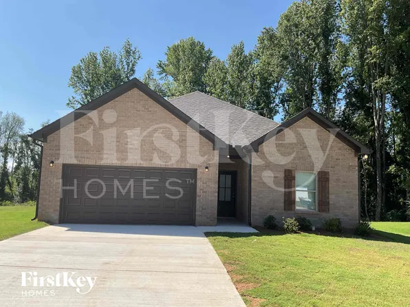 300 Avalon Way, Clanton, AL 35045