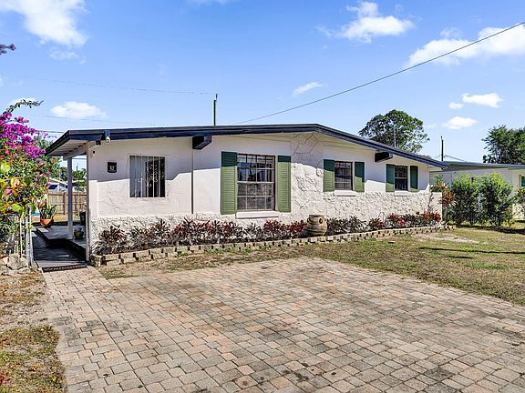2nd image of 62 Barbados Drive