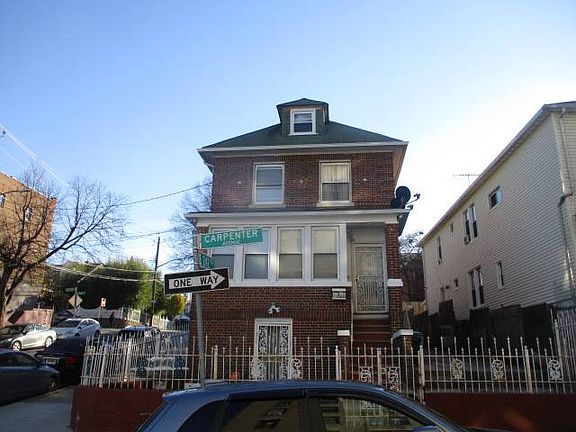 2nd image of 4766 Carpenter Ave