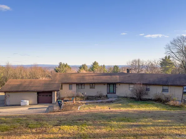 137 Highview Terrace, Bloomingburg, NY 12721