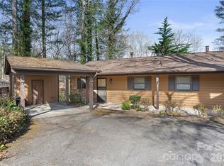 91 Timberlane Dr, Etowah, NC 28729
