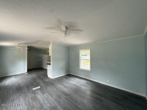4th image of 336 Old Folkstone Road