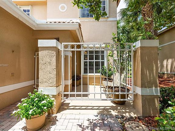 3rd image of 17043 NW 23rd St