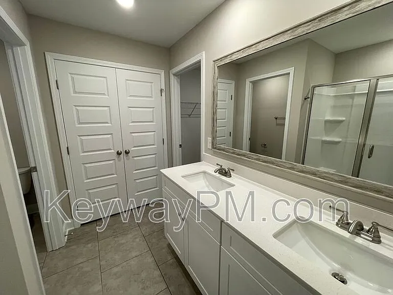 3099 Venetian Dr — Photo 12