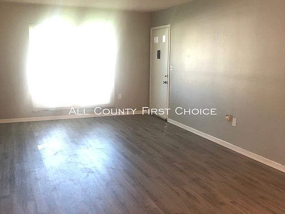 5th image of 5870 38th Ave N APT 45