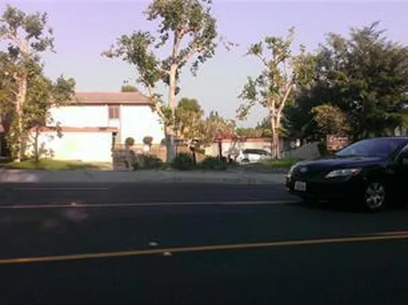 1052 S Idaho St, La Habra, CA