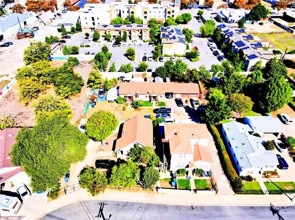 897 W Monterey Ave, Pomona, CA 91768