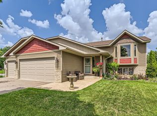 18805 Embry Ave, Farmington, MN 55024